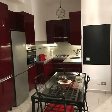 Apartment Accogliente Bilocale *